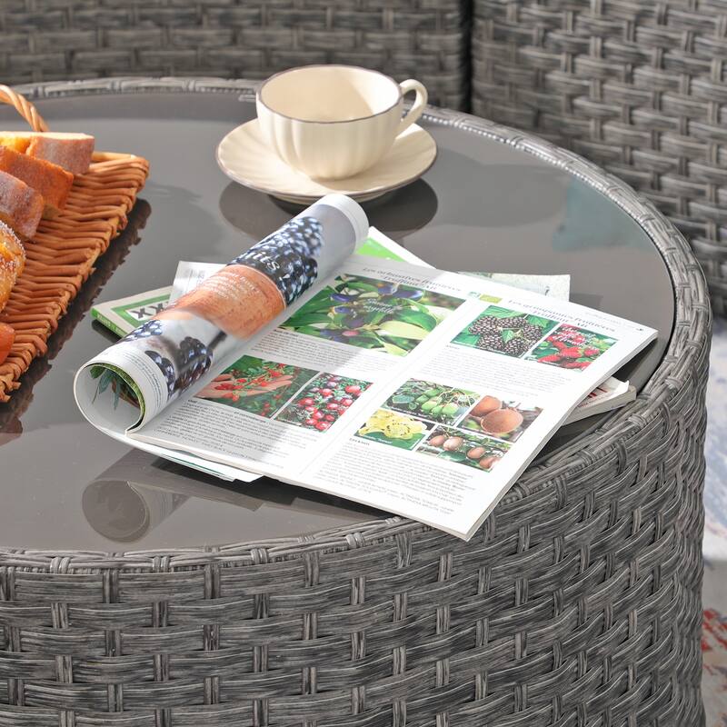 Round Outdoor Coffee Table with Tempered Glass Top