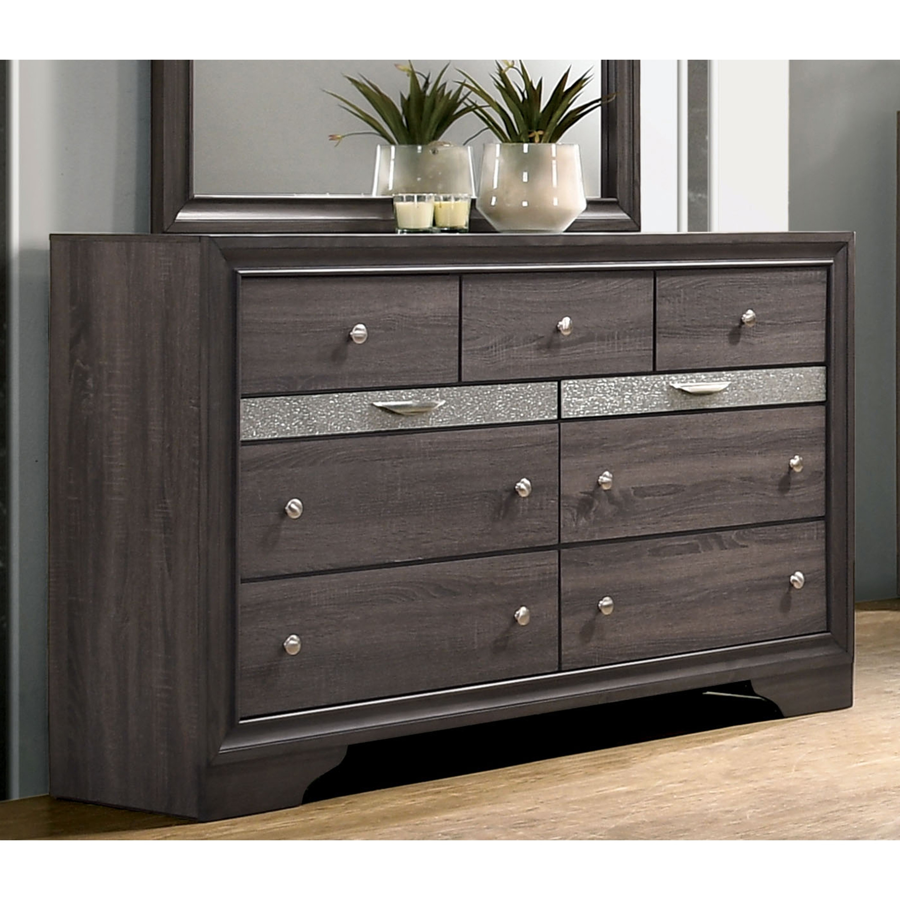 Furniture of America Lubbock Adult Modern 9-Drawer Dresser, White Furniture of America Lubbock Adult Modern 9-Drawer Dresser, White