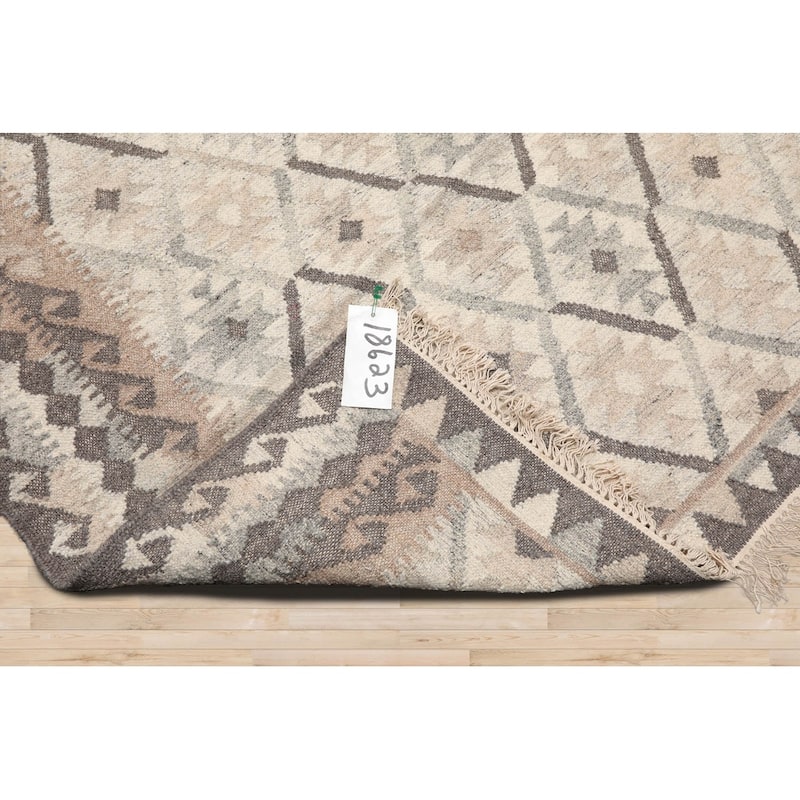 LoomBloom Southwestern Beige Oriental Area Rug in Kilim 100% Wool - 5' 3'' x 7' 7''