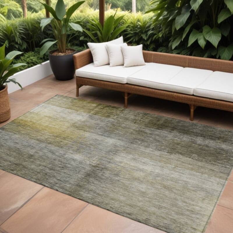 HomeRoots Abstract Transitional Rectangle Outdoor Rug - 9' X 12'