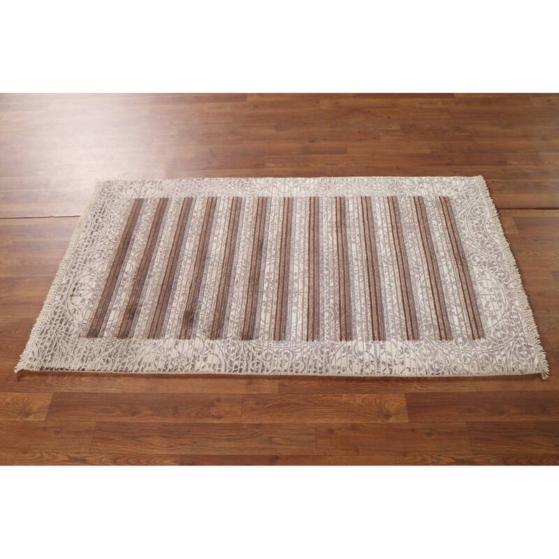 Abstract Accent Rug Hand-Knotted Modern Wool Carpet - 2'9"x 4'11"