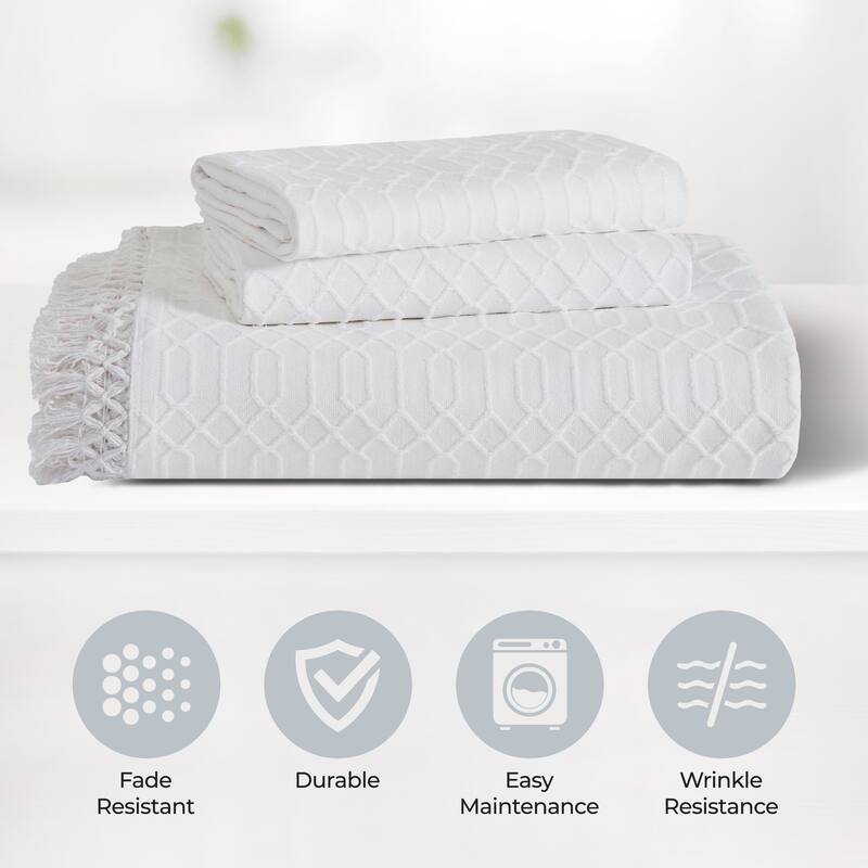 Superior Remi Jacquard Geometric Fringe Cotton Blend Bedspread Set