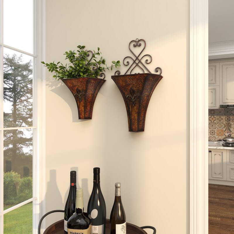 Brown Metal Indoor Outdoor Weathered Hanging Scroll Indoor Outdoor Wall Planter with Fleur-De-Lis Accent (Set of 2)