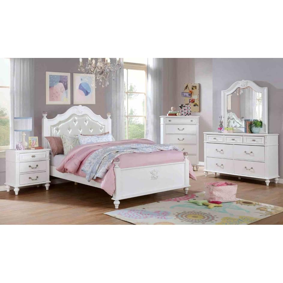White Finish Traditional Bedroom Furniture Set with USB Bed Nightstand Dresser Mirror Chest