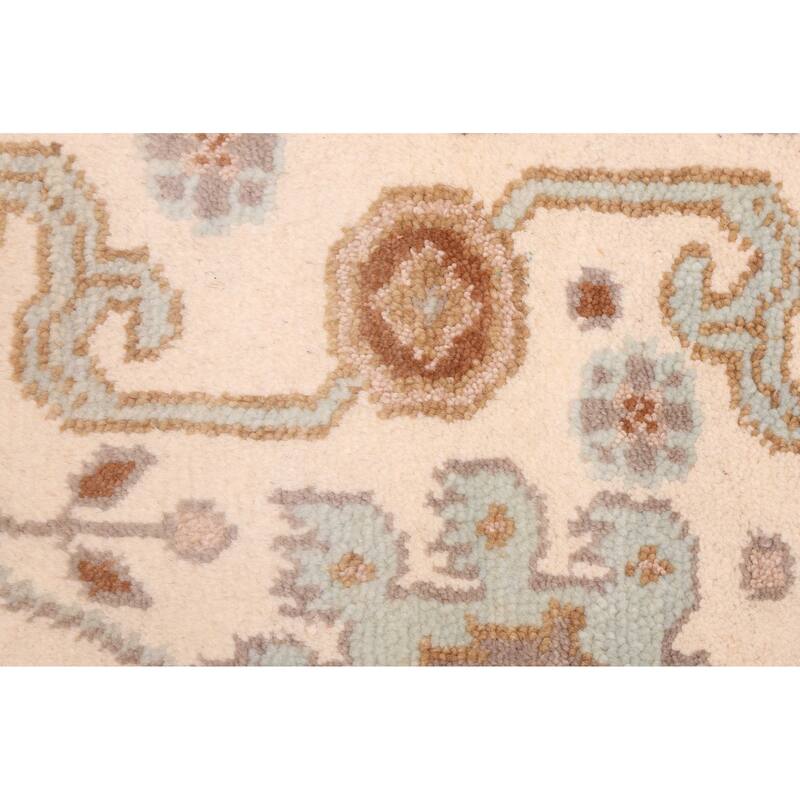 ECARPETGALLERY Hand-knotted Royal Oushak Ivory Wool Rug - 4'1 x 5'11