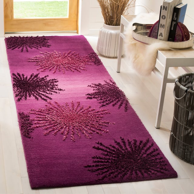 SAFAVIEH Handmade Soho Miyase Modern Burst New Zealand Wool Rug - 2'6" x 8' Runner - Purple