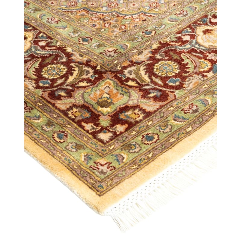 Overton Hand Knotted Wool Traditional Oriental Ivory Area Rug - 6' x 9'