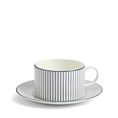 Wedgwood Gio Blue Teacup & Saucer 7.4floz, Pinstripe White