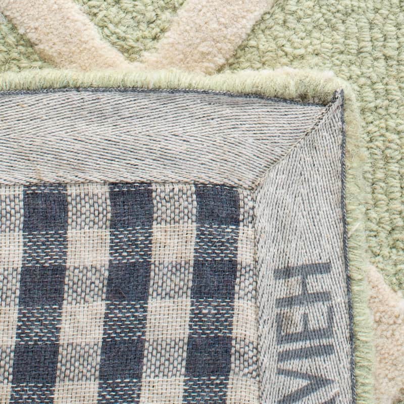 SAFAVIEH, Handmade Cambridge Siire Moroccan Trellis Wool Rug