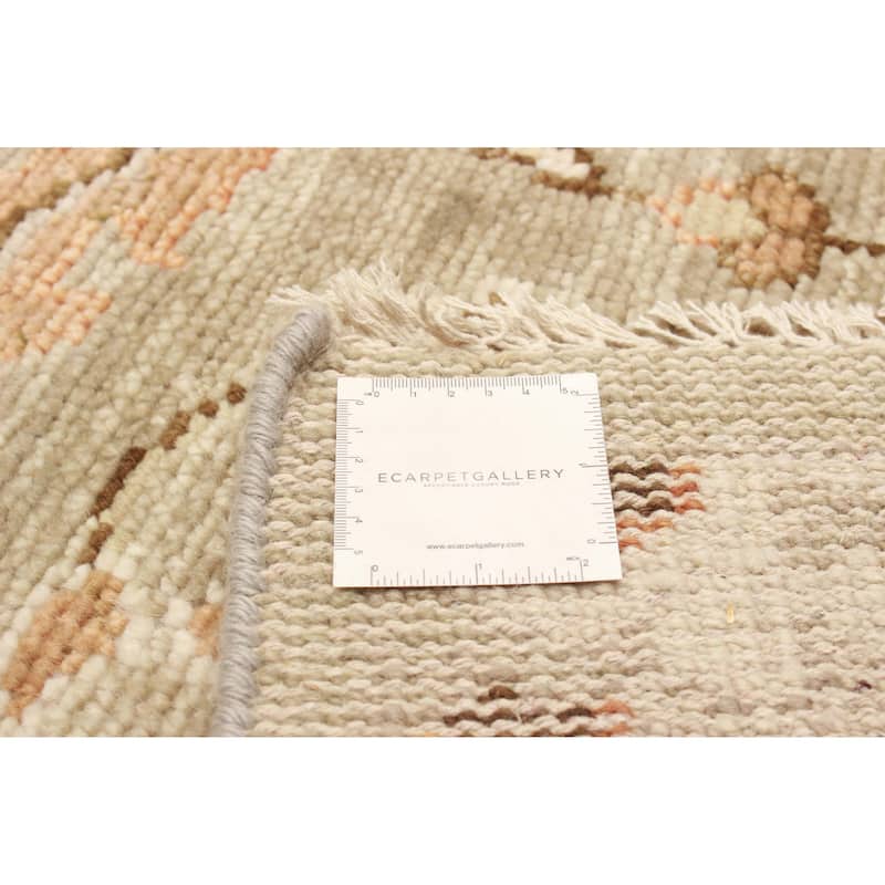 ECARPETGALLERY Hand-knotted Jules Serapi Light Khaki Wool Rug - 6'0 x 8'11