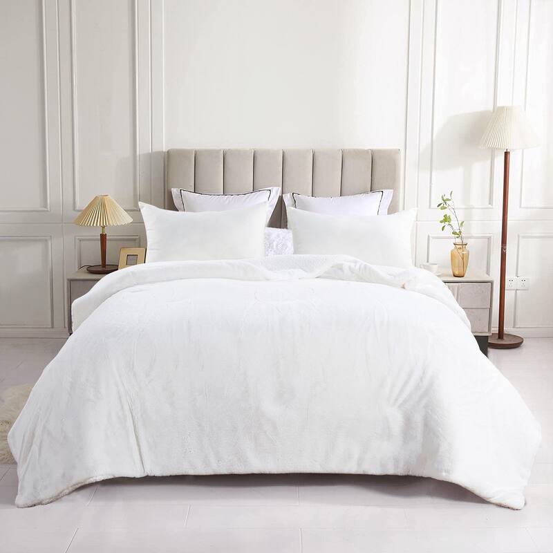 Home Soft Things Solid FauxFur Sherpa Bed blanket