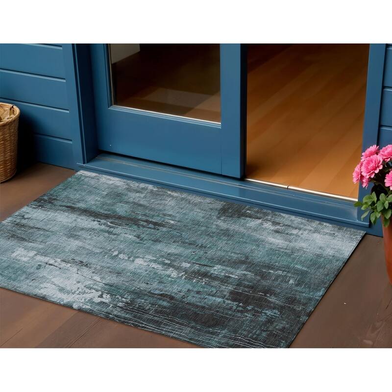 HomeRoots Abstract Transitional Rectangle Outdoor Rug - 3' x 5'