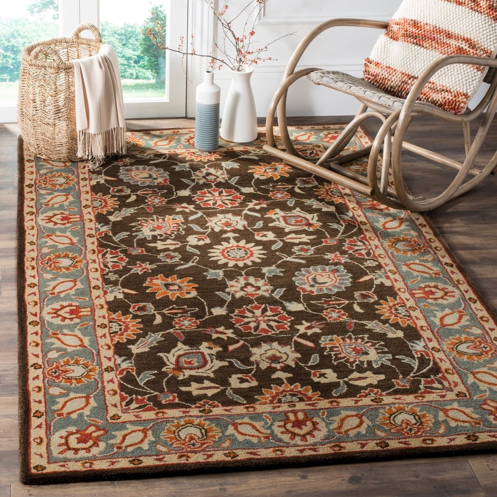 SAFAVIEH Handmade Heritage Amazonia Traditional Oriental Wool Rug
