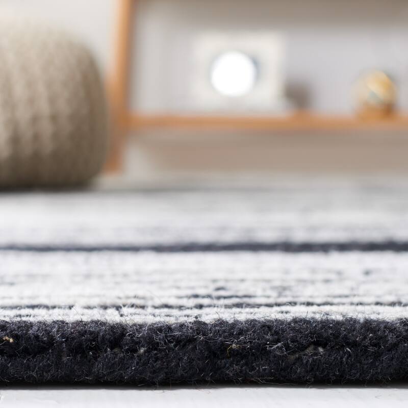 SAFAVIEH Handmade Metro Fetnete Modern Abstract Wool Rug