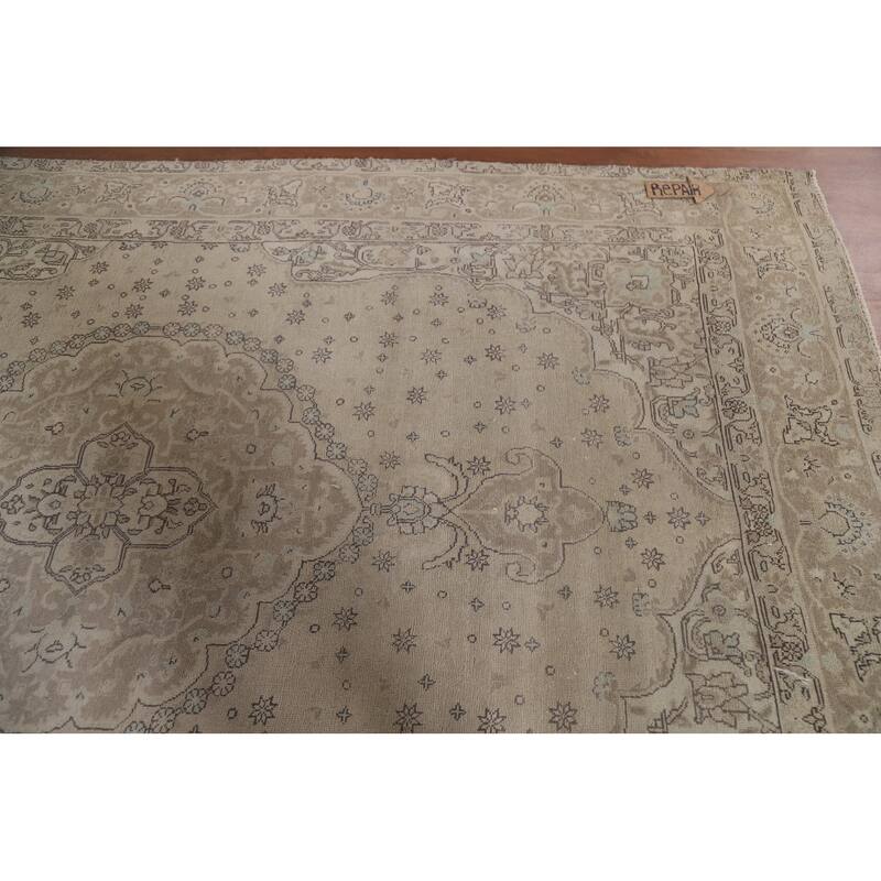 Hand Knotted Oriental 100% Wool Carpet Traditional Medallion Beige & Ivories Tabriz Area Rug - 9' 9'' X 6' 5''