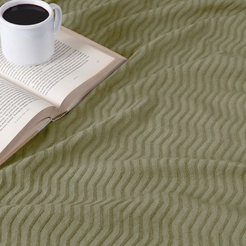 Superior Jena Cotton Textured Chevron Lightweight Woven Blanket