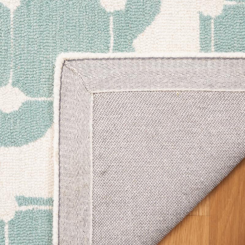 SAFAVIEH Handmade Kids Kayley Geometric Wool Rug