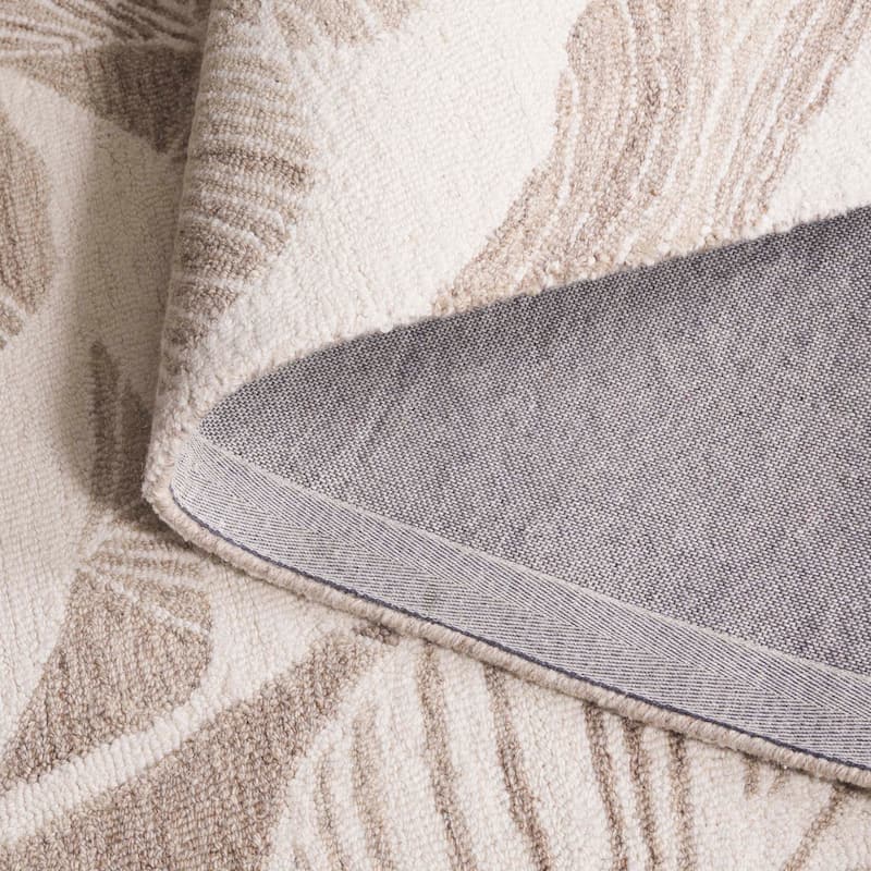 SAFAVIEH Handmade Jardin Henrieta Country Botanical Wool Rug