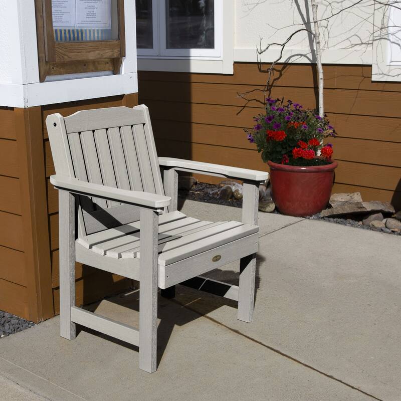 Highwood Commercial Grade Springville Lounge Chair