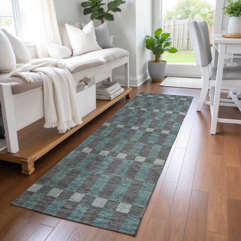 Machine Washable Indoor/ Outdoor Modern Augusta Chantille Rug