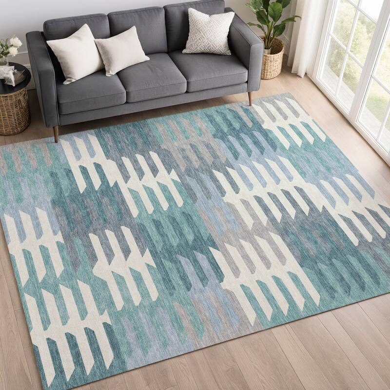 Machine Washable Indoor/ Outdoor Modern Stacks Chantille Rug