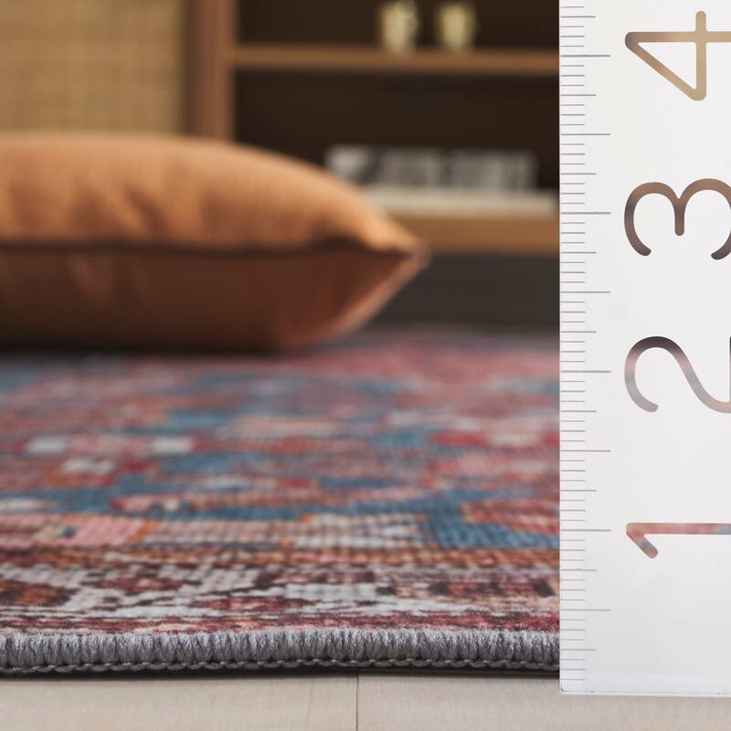 SAFAVIEH Tucson Amire Machine Washable & Slip Resistant Rug