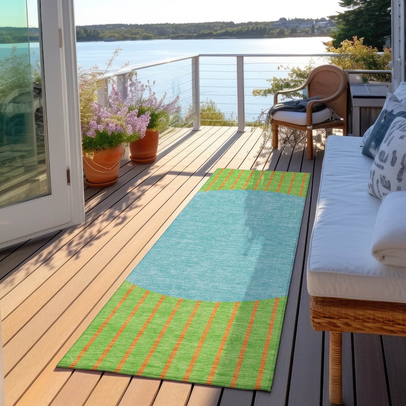 Machine Washable Indoor/ Outdoor Modern Sunrise Chantille Rug