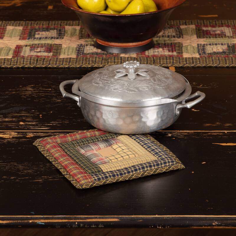 Tea Cabin Pot Holder Patchwork 8x8 - Pot Holder - Pot Holder - Moss Green/Dark Khaki/Deep Red