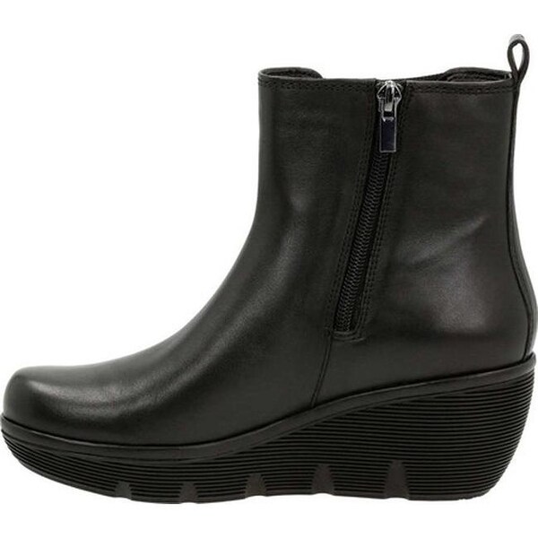 Clarks 2024 clarene surf