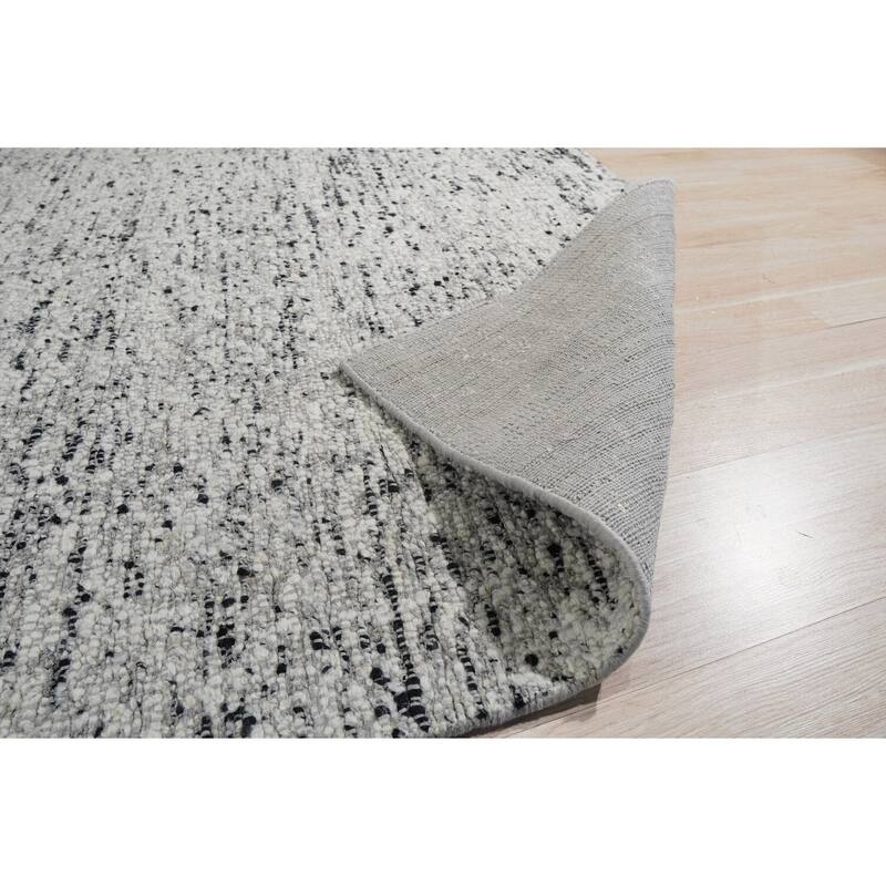 Hand-Knotted Wool Modern Solid Rug, 8' x 10', Ivory Area Rug, Luxurious Soft Texture for Home Decor - L