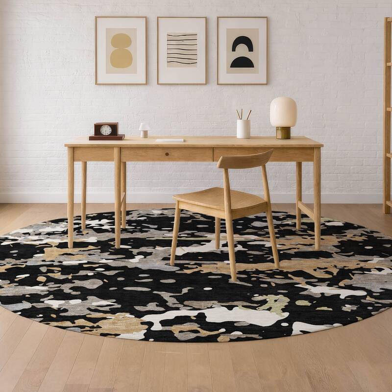 Machine Washable Indoor/ Outdoor Modern Calhan Chantille Rug