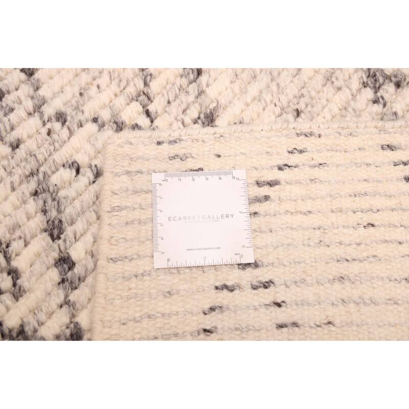 ECARPETGALLERY Hand-knotted Tangier Ivory Wool Rug - 5'4 x 7'7