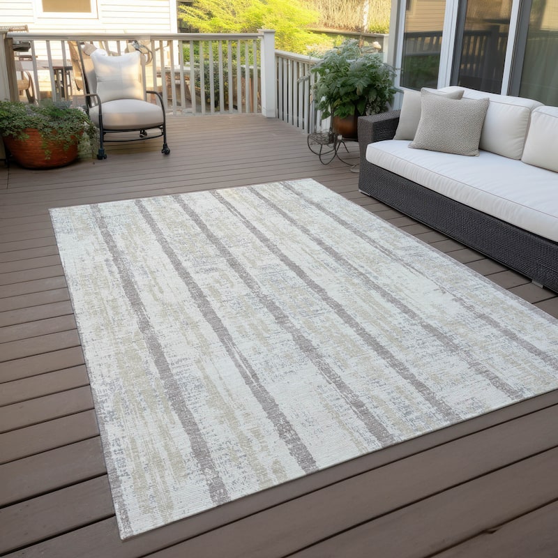Machine Washable Indoor/ Outdoor Chantille Ombre Stripe Rug - Ivory - 2'6" x 3'10"
