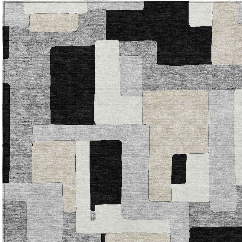 HomeRoots Geometric Transitional Rectangle Outdoor Rug