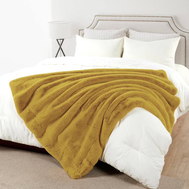 Heavy FauxFur Throw -50''x60''/60''x80''