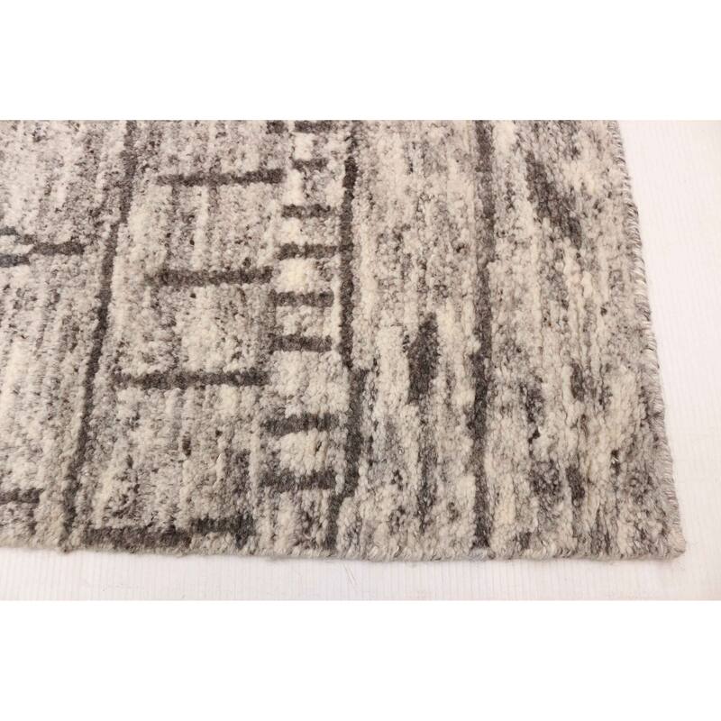 ECARPETGALLERY Hand-knotted Tangier Grey Wool Rug - 5'6 x 7'6