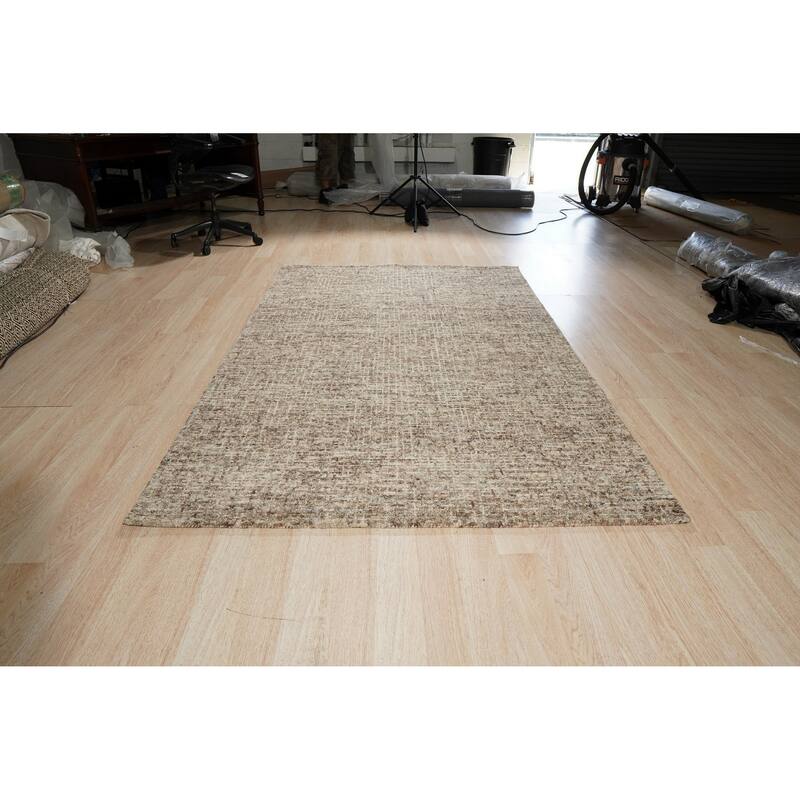 Beige Brown Modern Contemporary Tufted Loop Area Rug - Sleek Design and Luxurious Comfort - 5' x 8'