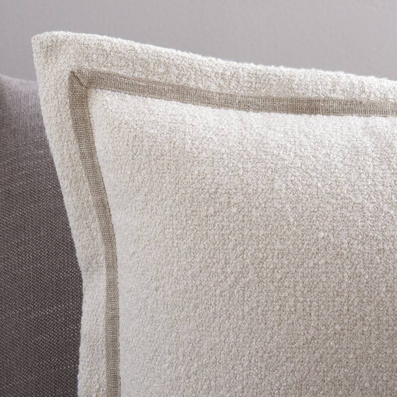 SAFAVIEH Home Pyper Boucle Decorative Throw Pillow