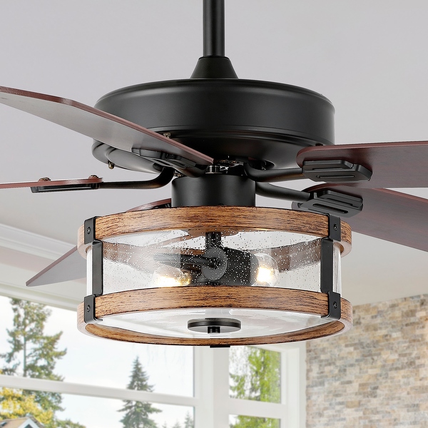 Lucas industrial light pendant 2025