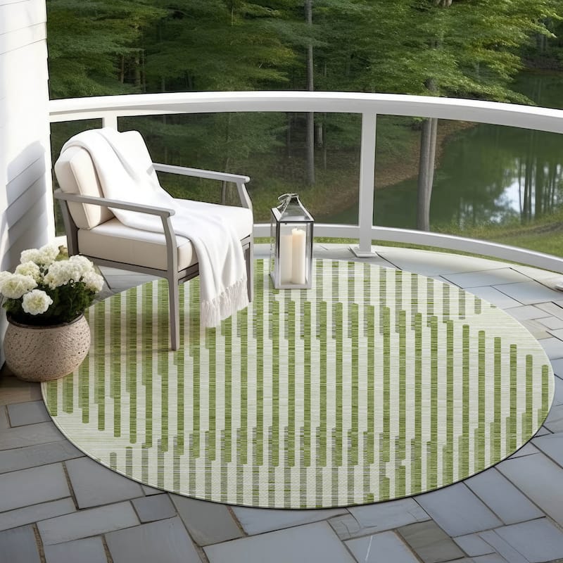 Machine Washable Indoor/ Outdoor Abstract Stripe Chantille Rug - Green - 8' x 8'