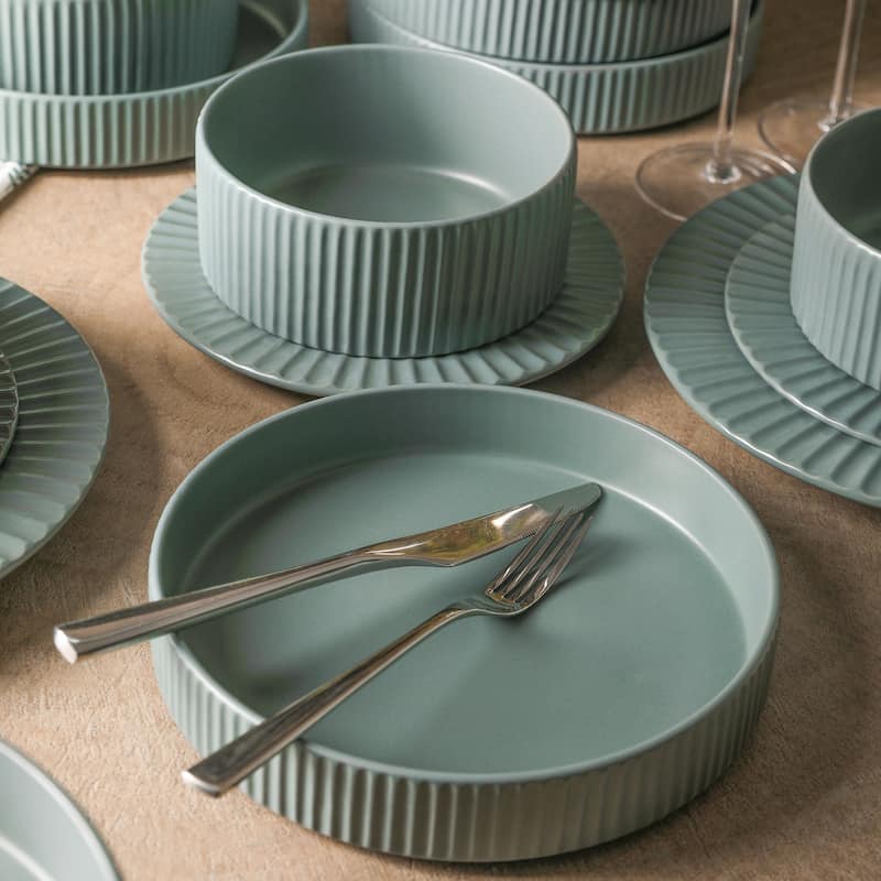 Christian Siriano Lusso Stoneware Dinnerware Set
