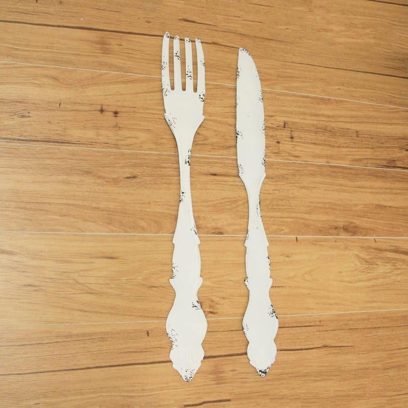 Zeckos 30 Inch White Metal Knife And Fork Wall Hangings (Set Of 2)