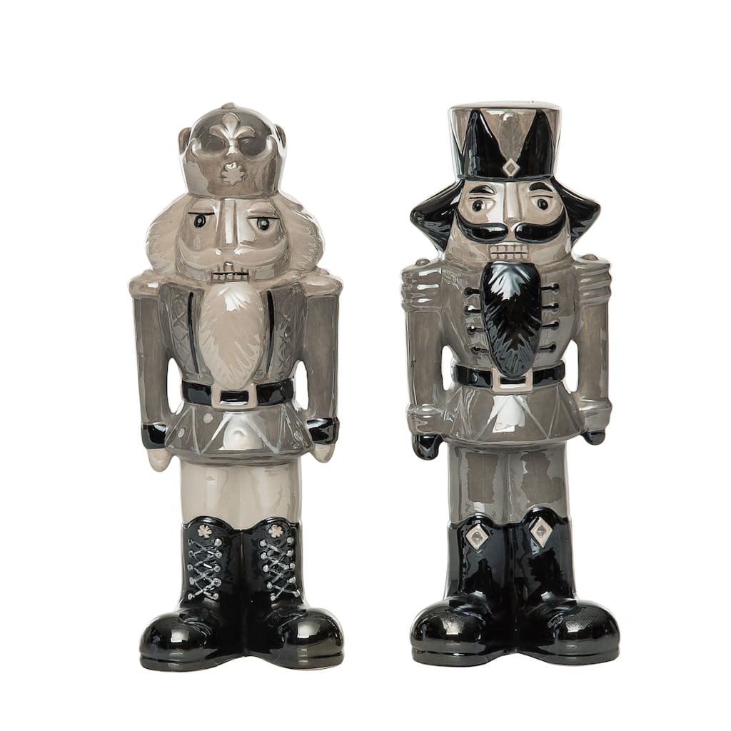 Transpac Large Dol Elegant Nutcracker Figurine Set of 2 Christmas Home Decorations