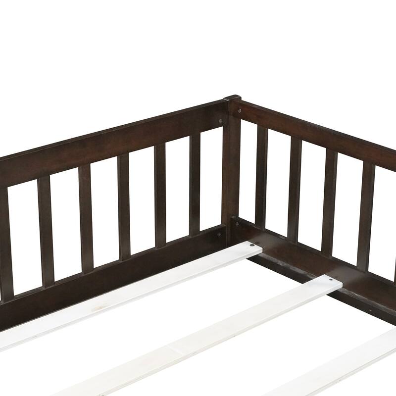 Full Size Floor Bed With Fence And Door,Rubber Wood Floor Bed With Safety Guardrails