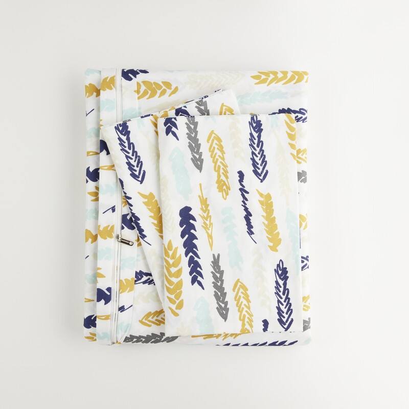 Becky Cameron Oversized Feathers Pattern 3 Piece Duvet Cover Set