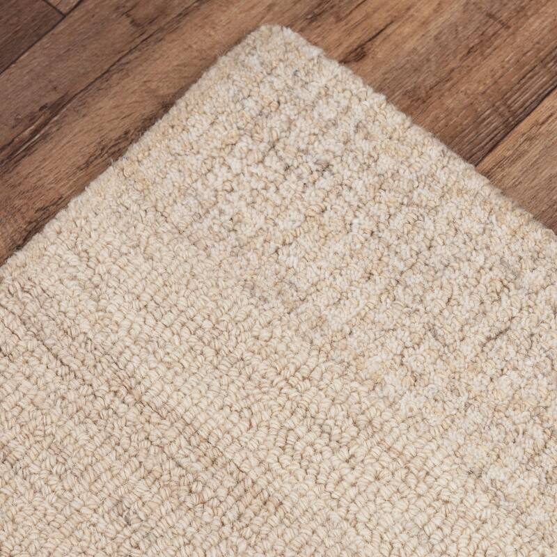 Alora Decor Wondrous Hand-tufted Wool Rug