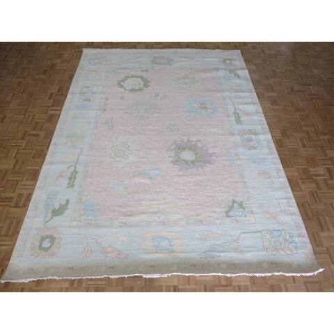 Hand Knotted Pink Oushak with Wool Oriental Rug (9'1" x 12'1") - 9'1" x 12'1"