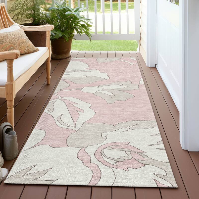 Machine Washable Indoor/ Outdoor Chantille Floral Contemporary Rug - Pink - 2'3" x 7'6"