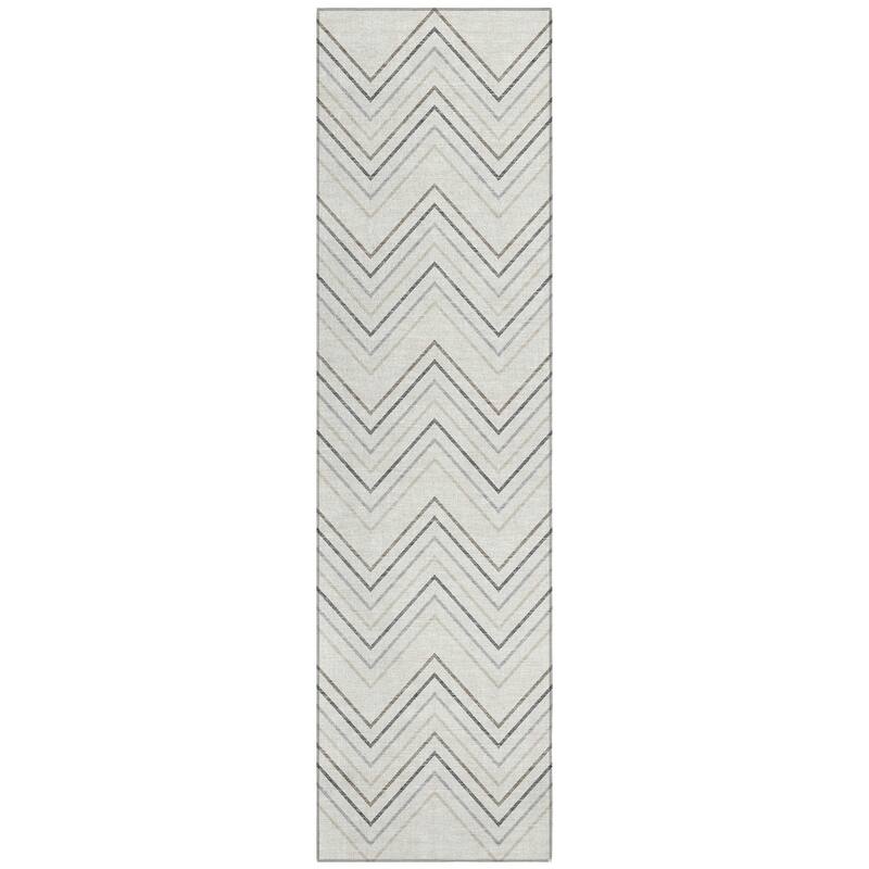 Machine Washable Indoor/ Outdoor Modern Chevron Chantille Rug
