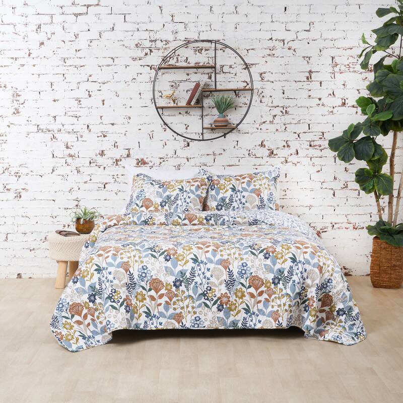Delilah Spring Floral Cotton Quilt Set - Reversible and Machine Washable